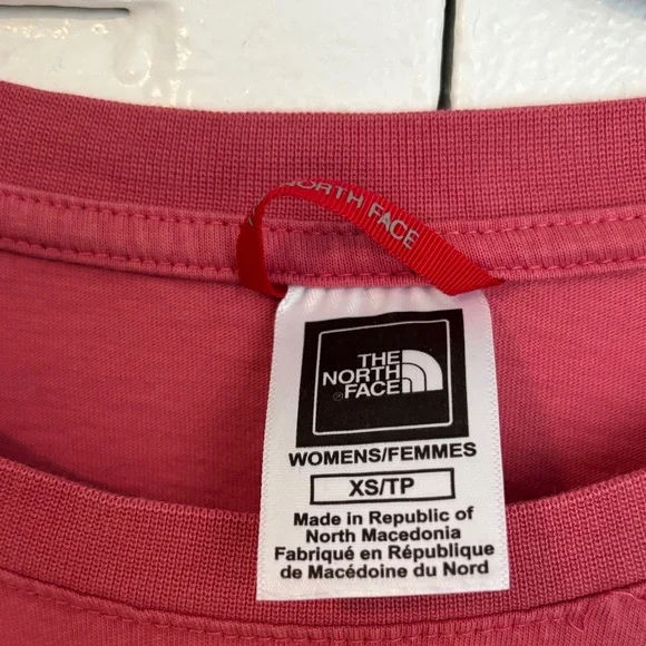The North Face Cropped Simple Dome Tee Slate Rose Pink Casual Top - Picture 4 of 8